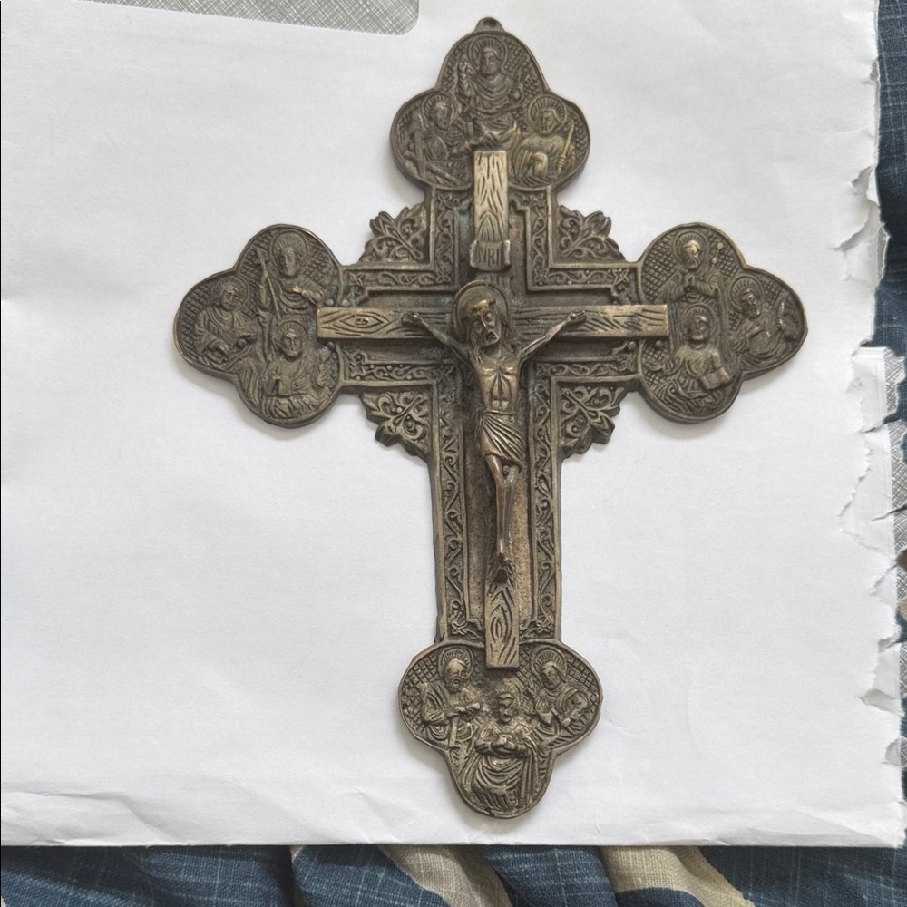 Elegant Bronze Religious Wall Cross